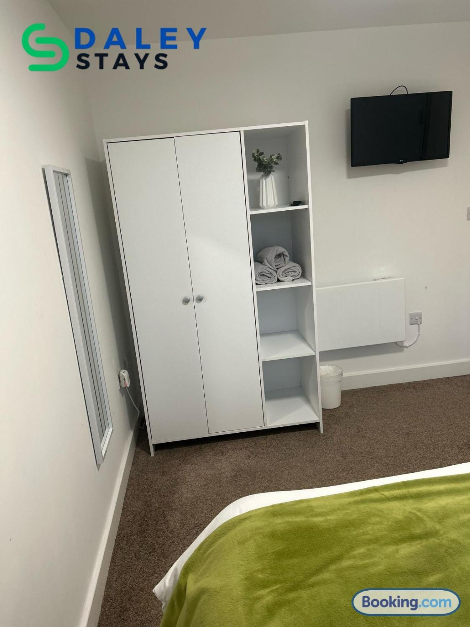 Failsworth Luxury Apartment With Free Parking By Daley Stays Manchester Exteriér fotografie